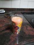 Batido frío de melón, sandía, manga y yogur