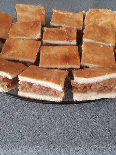 Laktóz-és gluténmentes almáspite recept fotója
