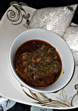 A picture of Rice swallow with fresh karkashi leafs soup.