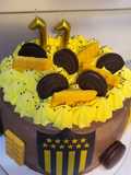 Torta de chocolate sin gluten temática peñarol