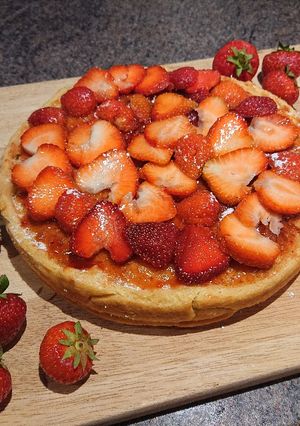 A picture of Strawberry Bakewell Tart.