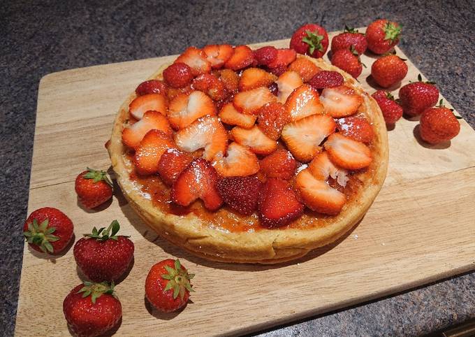 Easiest Way to Prepare Ultimate Strawberry Bakewell Tart