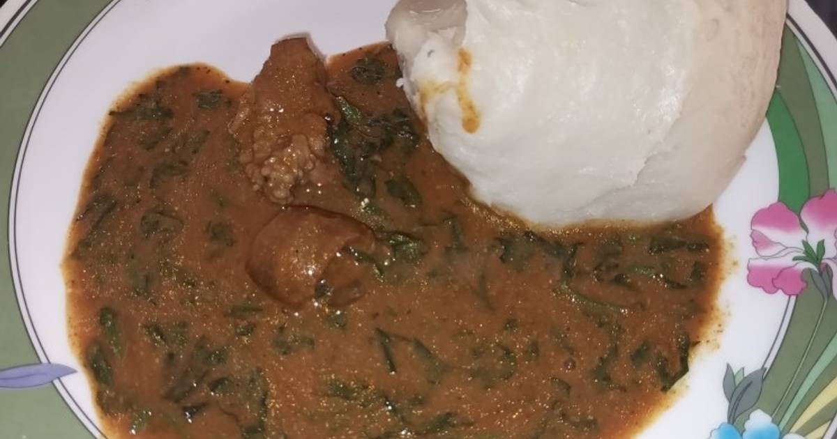 Pounded yam and ogbono soup Recipe by Farida M. Abaji Cookpad