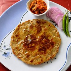 Bhakhri (Gujarati Style) A picture of Bhakhri (Gujarati Style).