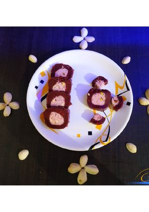 રોલ ડિલાઈટ (Roll Delight recipe in gujarati) રેસીપી મુખ્ય ફોટો