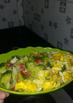 Foto resep Tumis Brokoli Telur orak arik