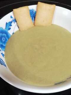 Una foto de Crema de verduras y pavo
