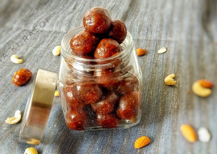 Simple Way to Prepare Any-night-of-the-week Kajoor ladoo
