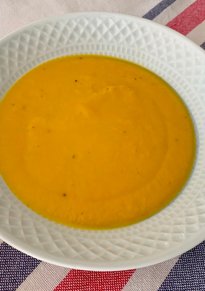 Una foto de Crema de calabaza y zanahoria en Thermomix