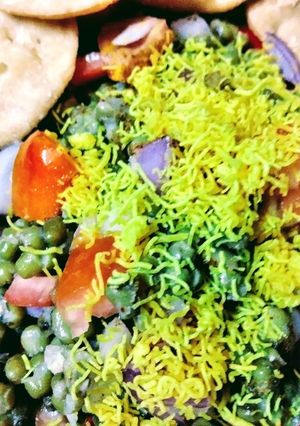 A picture of Sprouted Moong Chaat.