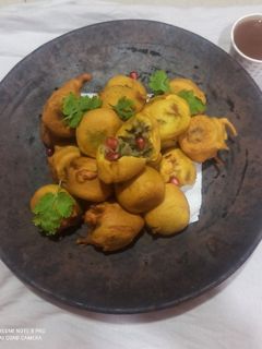 બટાકા વડા (Bataka Vada Recipe In Gujarati) રેસીપી મુખ્ય ફોટો