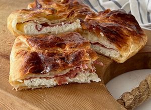 Foto di Torta salata salame e ricotta