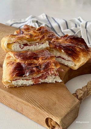 Foto di Torta salata salame e ricotta