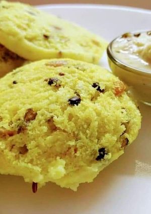 A picture of Kanchipuram Idli or Kanjeevaram Idli.