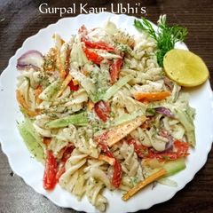 A picture of 🥗 Cool & Crunchy Garden Pasta Salad.