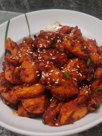 Langkah Mudah untuk Membuat Resep  Ikan Dori dan Tahu Goreng Tepung Saus Gochujang yang Bikin Ngiler, Sempurna