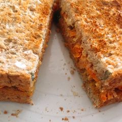 Tuna and carrot sandwich A picture of Tuna and carrot sandwich.