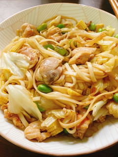 雞肉蔬菜炒麵|一鍋到底 的食譜成品照片