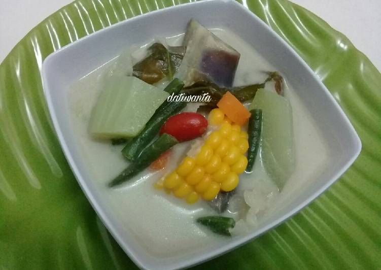 Langkah Mudah untuk Menyiapkan #21 Sayur lodeh simpel yang Lezat