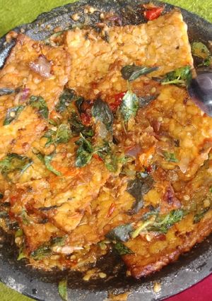 Foto resep Tempe penyet sambal kemangi