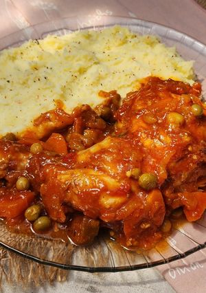 Una foto de 🍗🥔Pollo la portuguesa con puré🥔🍗