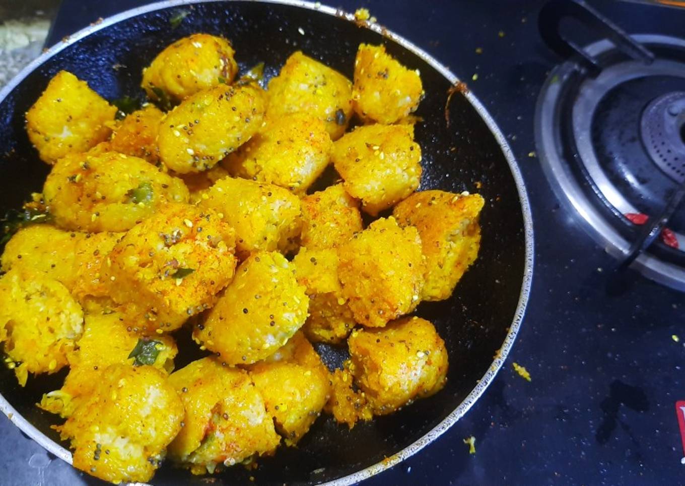 Vegetable Muthiya! Easy and healthy breakfast!