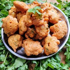 Besan ke pakora A picture of Besan ke pakora.