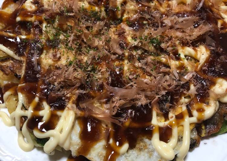 Steps to Prepare Award-winning Osaka Okonomiyaki