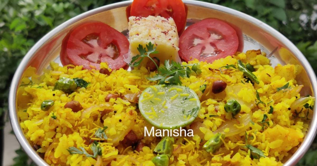 Kanda Batata Poha (Maharashtrian Breakfast) Recipe by Manisha Malvi