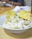 Fetuccini con pollo y brócoli en salsa Alfredo