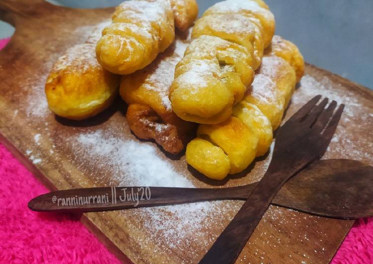 Donat Gulung Pisang