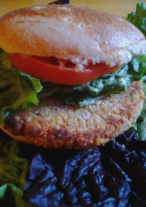 Una foto de Hamburguesas de lentejas rebosadas con avena!!