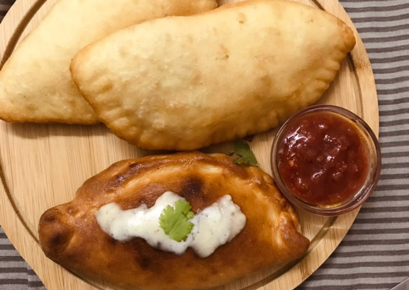 Baked/ deep fried calzone