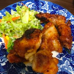 A picture of Spicy ketchup chicken.