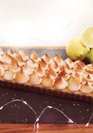 Une photo de Tarte citron meringué speculoos
