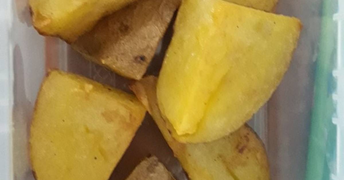 Resep Potato wedges untuk bekal sekolah oleh Naila Maharani Cookpad