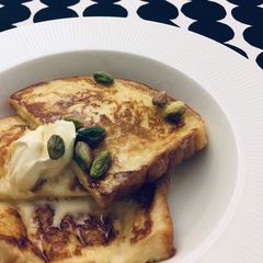 A picture of Quick french toast breakfast 🍞.