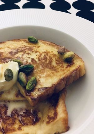 A picture of Quick french toast breakfast 🍞.