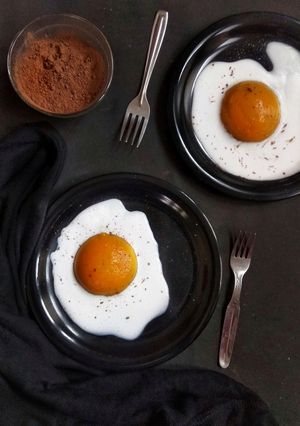 A picture of Mango panna cotta.