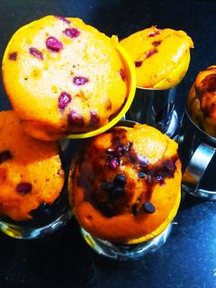ऑरेंज कप केक (orange cup cake recipe in hindi) रेसिपी मुख्य फोटो