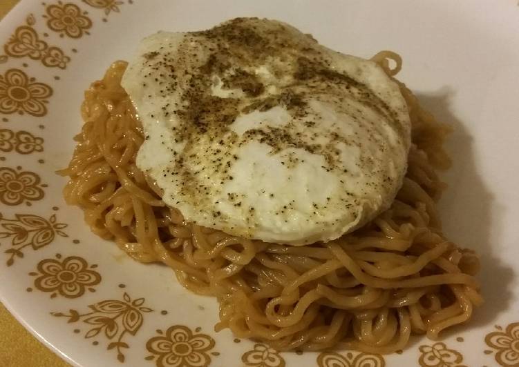 Simple Pan Fry Ramen