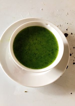 Hình của món Ăn dặm 8m: cháo hàu rau ngót.