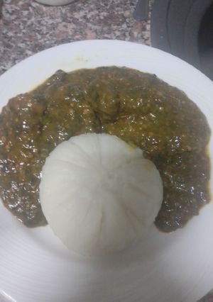 Una foto de Fufú con GOMBÓ