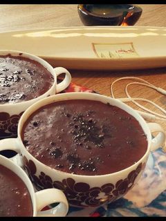 صورة لوصفة كاسترد شوكولا. Nesquick
