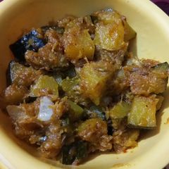 A picture of Khatta meetha petha.