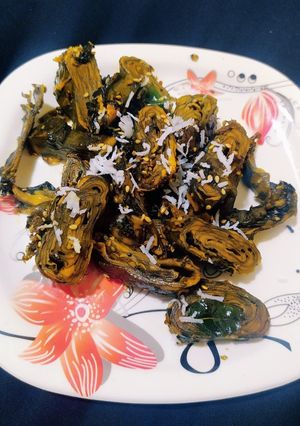 સ્ટીમ પાત્રા (Steam Patra Recipe In Gujarati) રેસીપી મુખ્ય ફોટો