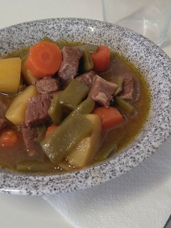 Una foto de Guisado de ternera con patatas