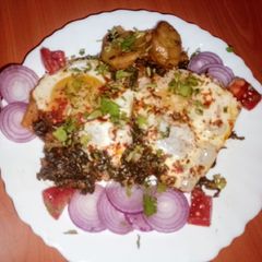 A picture of Spinach & eggs baked 🥚🥬🍅.
