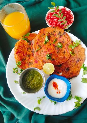 A picture of Beetroot suji oats chilla.