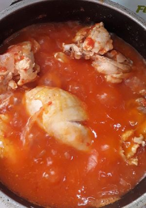 Una foto de Salsa de pollo sin condimentos
